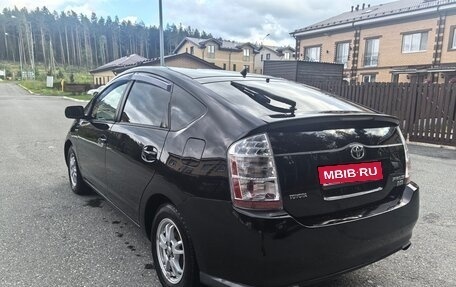 Toyota Prius, 2008 год, 770 000 рублей, 7 фотография