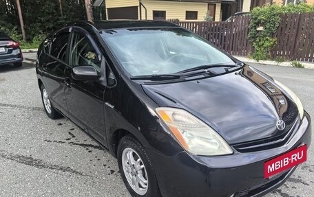 Toyota Prius, 2008 год, 770 000 рублей, 3 фотография