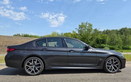 BMW 5 серия, 2020 год, 5 900 000 рублей, 4 фотография