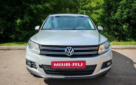 Volkswagen Tiguan I, 2011 год, 910 000 рублей, 2 фотография