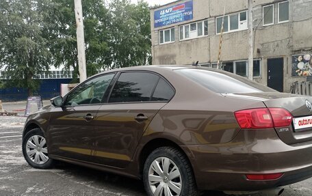 Volkswagen Jetta VI, 2012 год, 890 000 рублей, 4 фотография