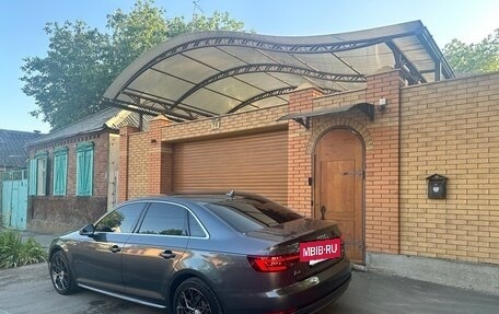 Audi A4, 2018 год, 3 000 000 рублей, 11 фотография
