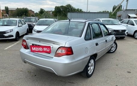 Daewoo Nexia I рестайлинг, 2011 год, 255 000 рублей, 3 фотография