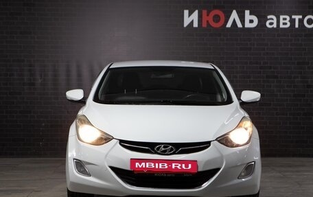 Hyundai Avante, 2011 год, 995 000 рублей, 2 фотография