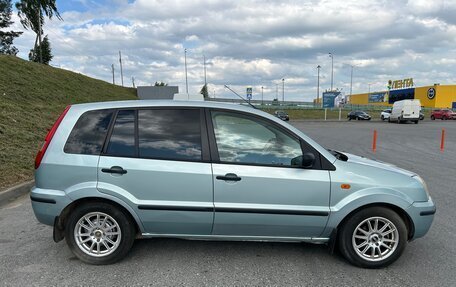 Ford Fusion I, 2004 год, 295 000 рублей, 6 фотография