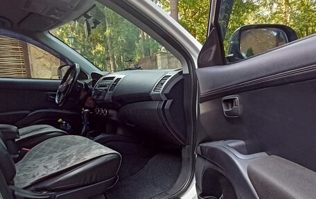 Mitsubishi Outlander III рестайлинг 3, 2011 год, 1 350 000 рублей, 6 фотография