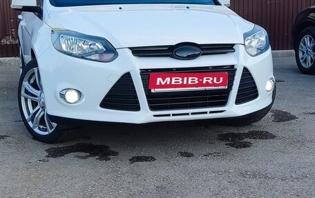 Ford Focus III, 2011 год, 750 000 рублей, 2 фотография