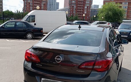 Opel Astra J, 2014 год, 720 000 рублей, 4 фотография