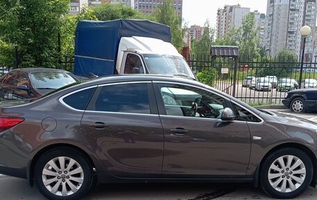 Opel Astra J, 2014 год, 720 000 рублей, 3 фотография