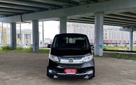 Honda Stepwgn IV, 2015 год, 1 900 000 рублей, 5 фотография