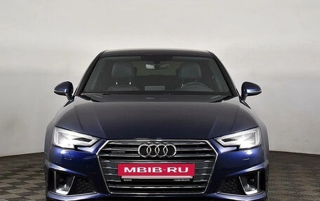 Audi A4, 2018 год, 3 350 000 рублей, 2 фотография