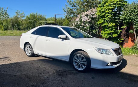 Toyota Camry, 2012 год, 1 630 000 рублей, 2 фотография