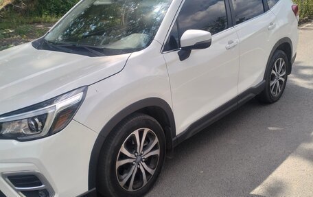 Subaru Forester, 2019 год, 2 550 000 рублей, 3 фотография