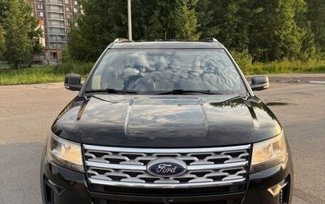 Ford Explorer VI, 2018 год, 3 000 000 рублей, 2 фотография