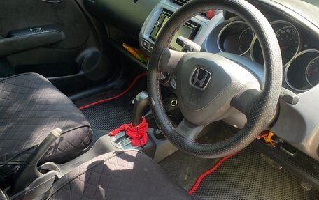 Honda Jazz I рестайлинг, 2003 год, 430 000 рублей, 6 фотография