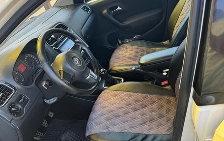 Volkswagen Polo VI (EU Market), 2012 год, 550 000 рублей, 8 фотография