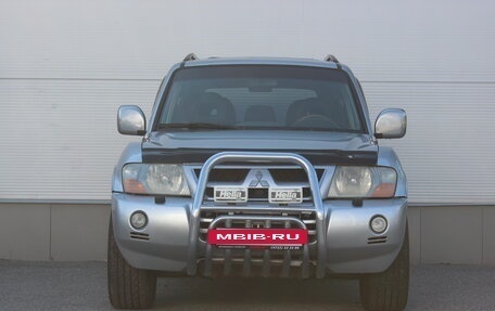 Mitsubishi Pajero III рестайлинг, 2004 год, 877 000 рублей, 3 фотография