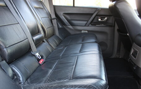 Mitsubishi Pajero III рестайлинг, 2004 год, 877 000 рублей, 13 фотография