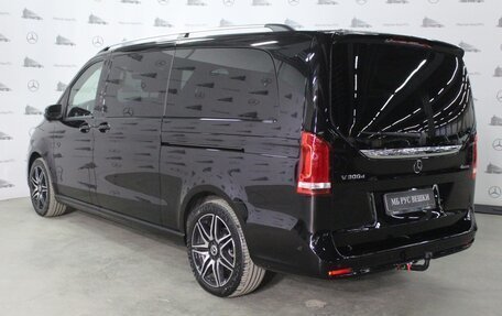 Mercedes-Benz V-Класс, 2023 год, 13 650 000 рублей, 5 фотография