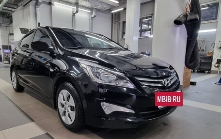 Hyundai Solaris II рестайлинг, 2014 год, 1 070 000 рублей, 2 фотография