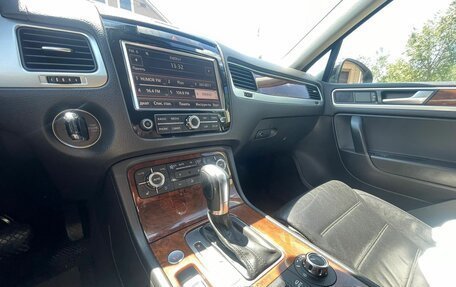 Volkswagen Touareg III, 2013 год, 2 000 000 рублей, 8 фотография
