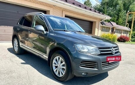 Volkswagen Touareg III, 2013 год, 2 000 000 рублей, 3 фотография