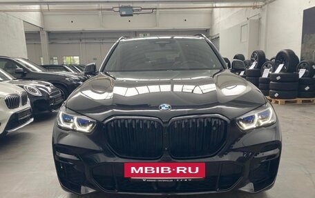 BMW X5, 2022 год, 8 700 000 рублей, 2 фотография