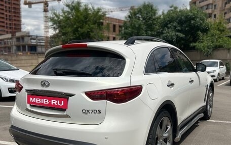 Infiniti QX70, 2015 год, 2 550 000 рублей, 6 фотография