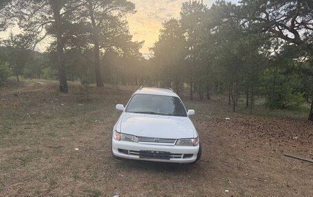Toyota Corolla, 1998 год, 300 000 рублей, 2 фотография