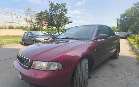 Audi A4, 1998 год, 380 000 рублей, 6 фотография