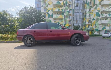 Audi A4, 1998 год, 380 000 рублей, 8 фотография