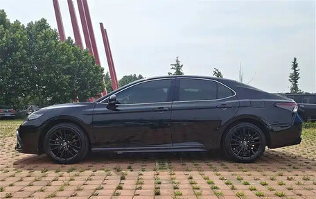 Toyota Camry, 2022 год, 2 050 000 рублей, 4 фотография