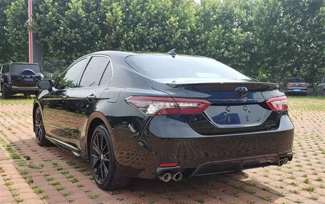 Toyota Camry, 2022 год, 2 050 000 рублей, 6 фотография