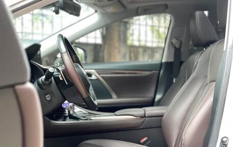 Lexus RX IV рестайлинг, 2022 год, 3 490 000 рублей, 8 фотография