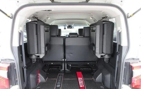 Mitsubishi Delica D:5 I, 2022 год, 2 850 000 рублей, 26 фотография