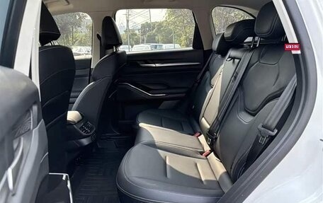 Haval H6, 2022 год, 1 315 000 рублей, 18 фотография