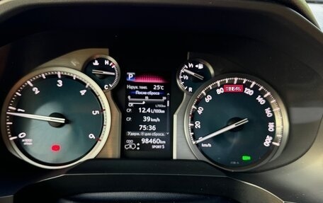Toyota Land Cruiser Prado 150 рестайлинг 2, 2017 год, 4 790 000 рублей, 14 фотография