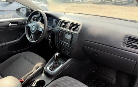 Volkswagen Jetta VI, 2013 год, 995 000 рублей, 15 фотография