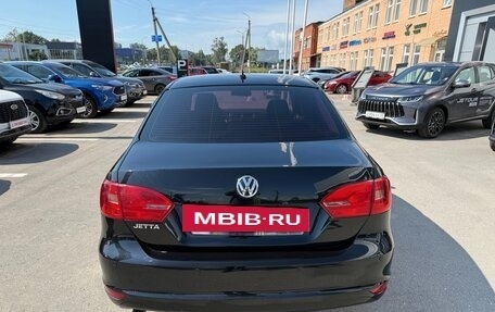 Volkswagen Jetta VI, 2013 год, 995 000 рублей, 7 фотография