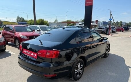 Volkswagen Jetta VI, 2013 год, 995 000 рублей, 6 фотография