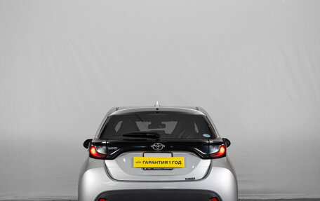 Toyota Yaris, 2020 год, 1 149 000 рублей, 6 фотография