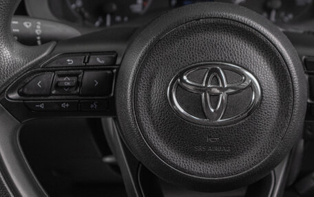 Toyota Yaris, 2020 год, 1 149 000 рублей, 11 фотография
