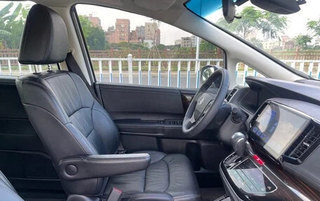 Honda Odyssey IV, 2021 год, 2 350 000 рублей, 8 фотография