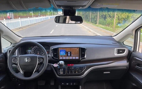 Honda Odyssey IV, 2021 год, 2 350 000 рублей, 11 фотография