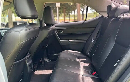 Toyota Corolla, 2017 год, 1 100 000 рублей, 8 фотография
