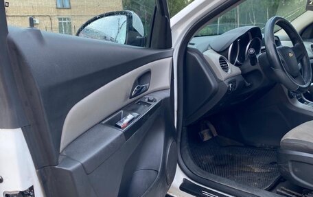 Chevrolet Cruze II, 2012 год, 650 000 рублей, 7 фотография