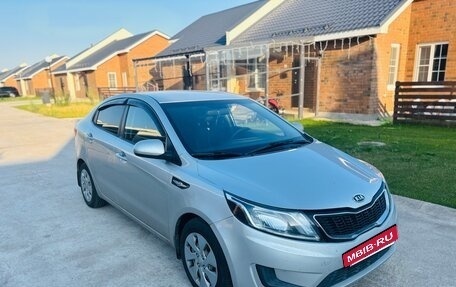 KIA Rio III рестайлинг, 2014 год, 725 000 рублей, 2 фотография