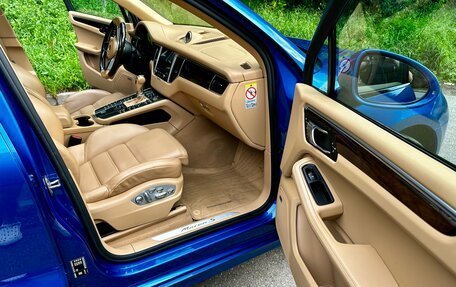 Porsche Macan I рестайлинг, 2016 год, 4 550 000 рублей, 7 фотография