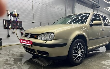 Volkswagen Golf IV, 2003 год, 450 000 рублей, 2 фотография