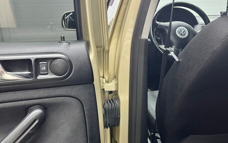 Volkswagen Golf IV, 2003 год, 450 000 рублей, 15 фотография